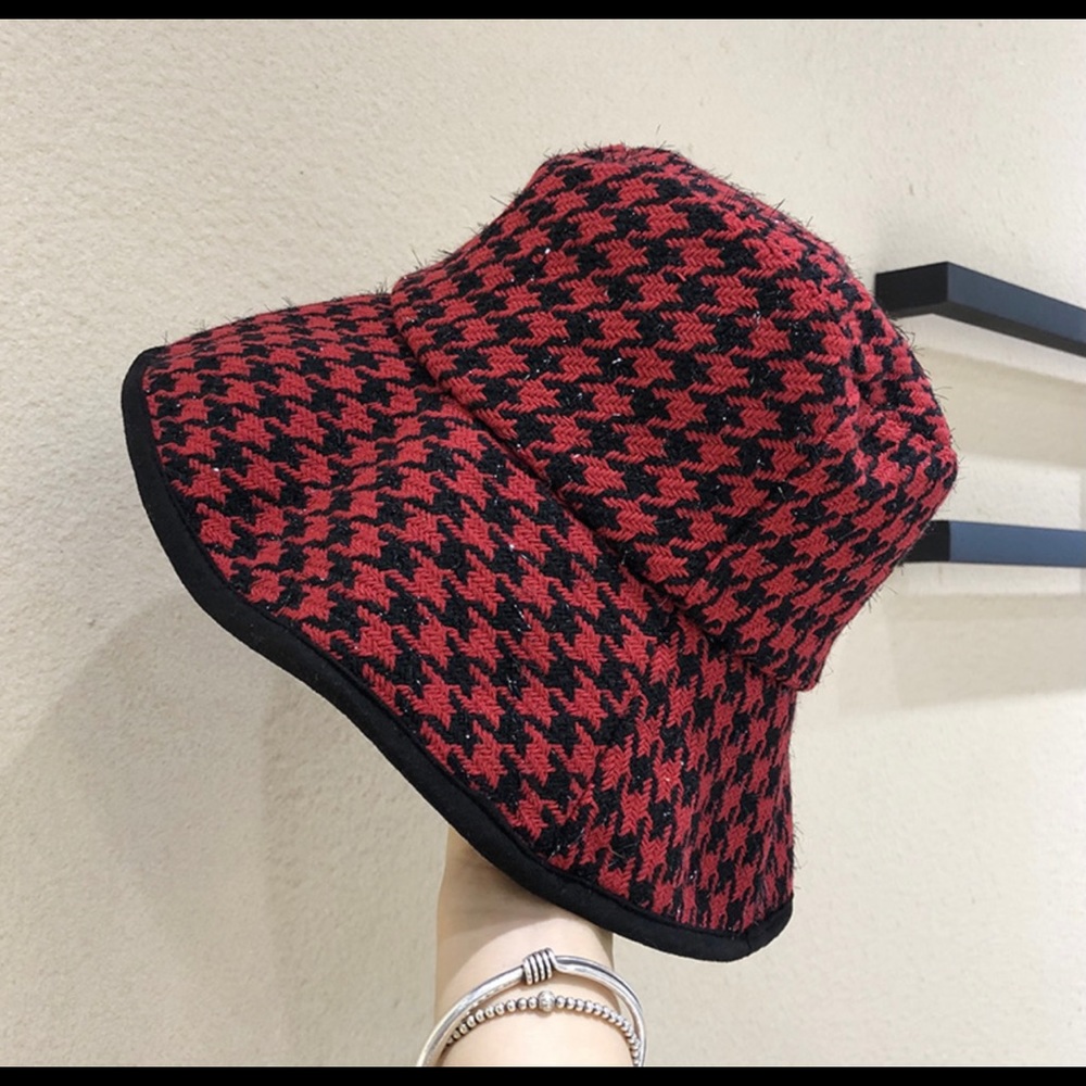 Houndstooth woven fabric bucket hat